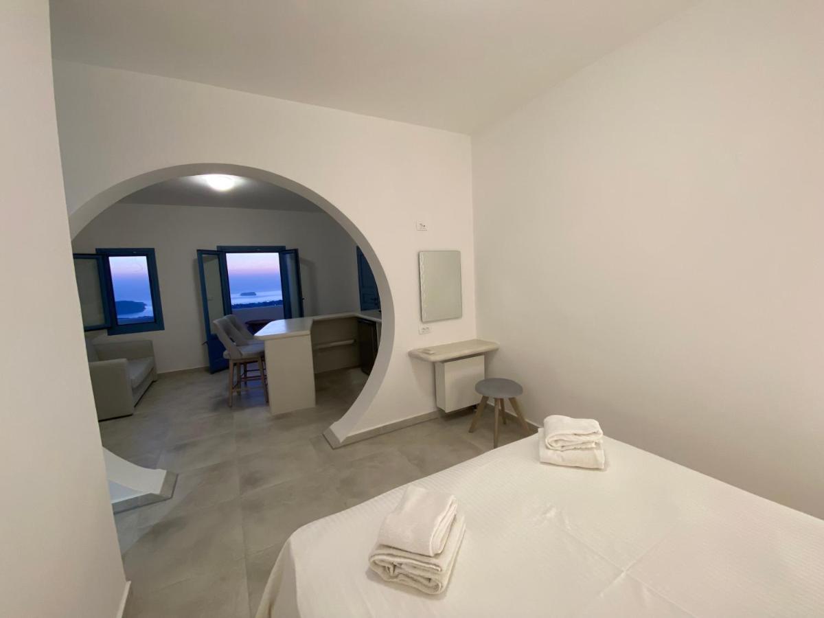 Ena Suites Santorini Pýrgos エクステリア 写真
